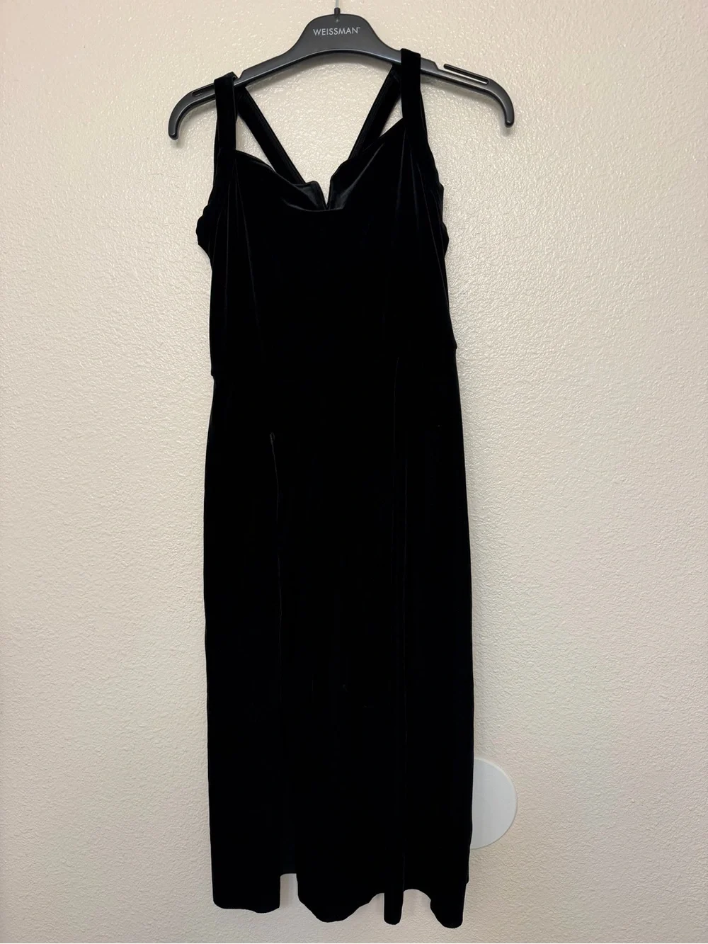 Weissman pageant attached shape